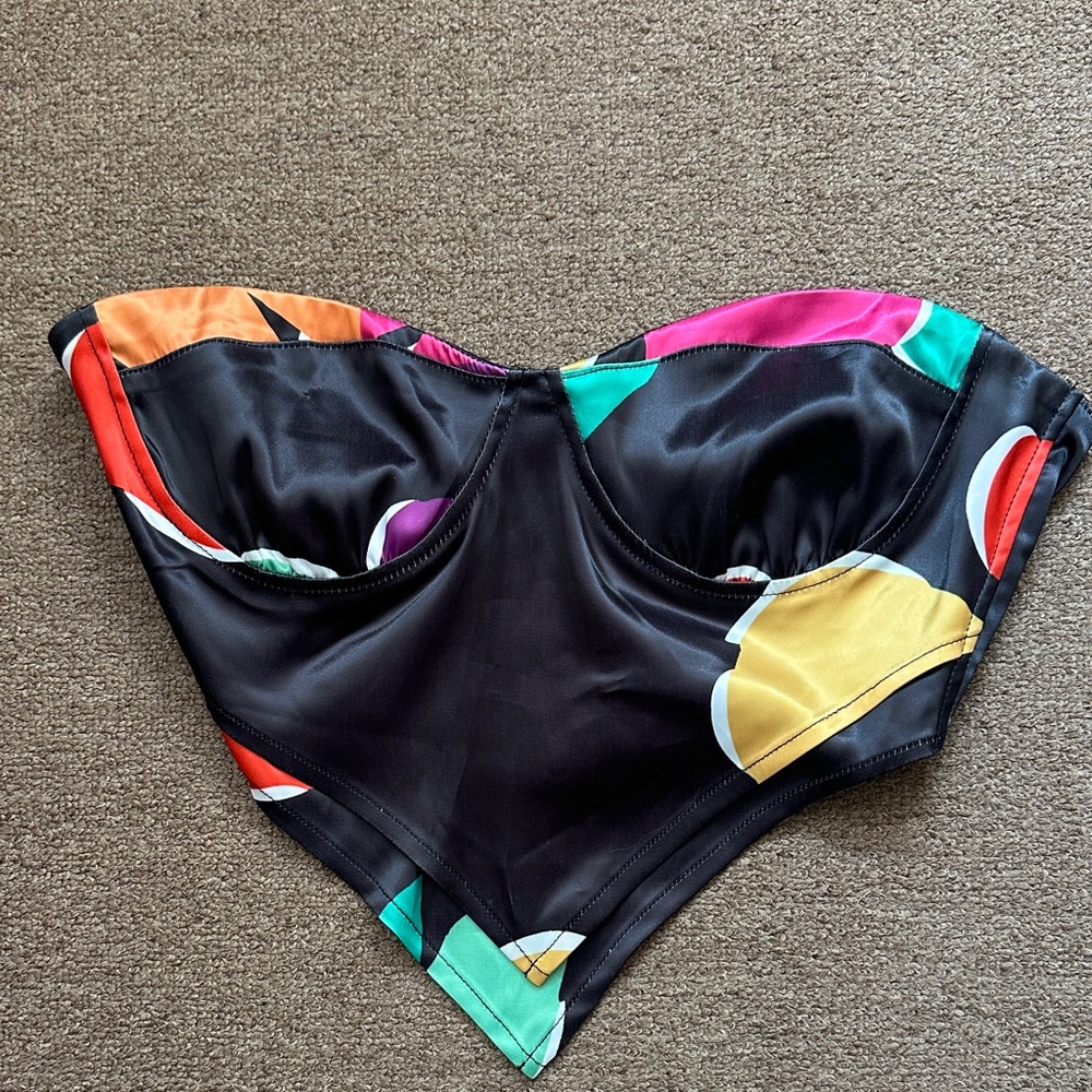 Tiger Mist Colorful Strapless Women's tie back Top size small pre-owned